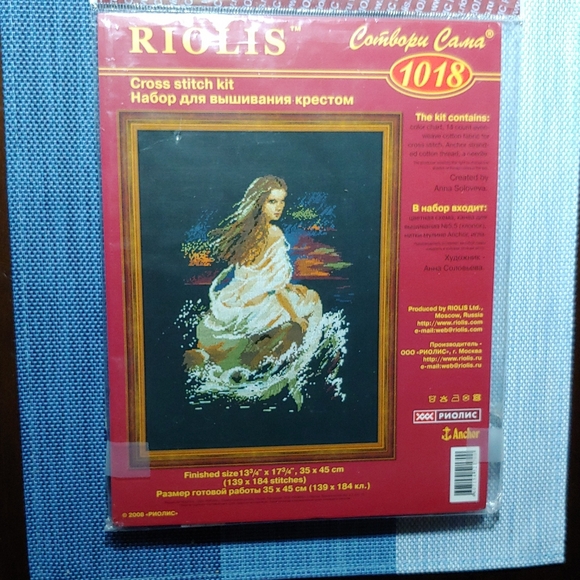 Riolis Cross Stitch Kit with Mermaid Design - Picture 2 of 4